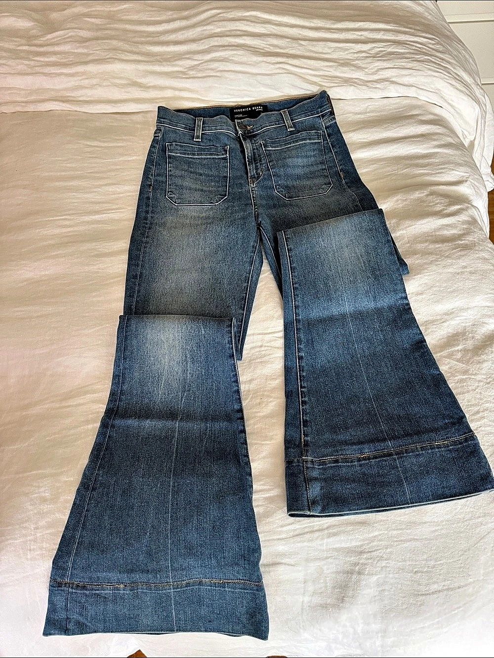 Veronica Beard Beverly Patch-Pocket Skinny-Flare Jean Jeans Blue Waist 28/6
